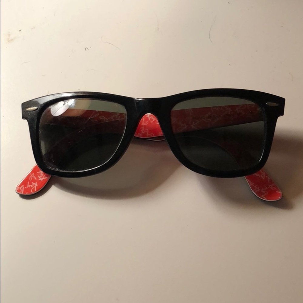Raybans Used